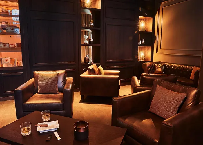 Luxury hotel only: Steigenberger Hotel Muenchen