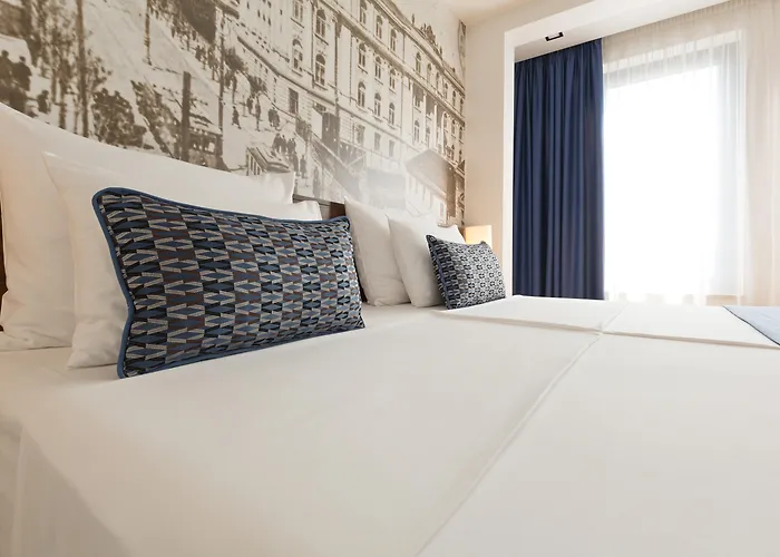 Hotels with a view Abba