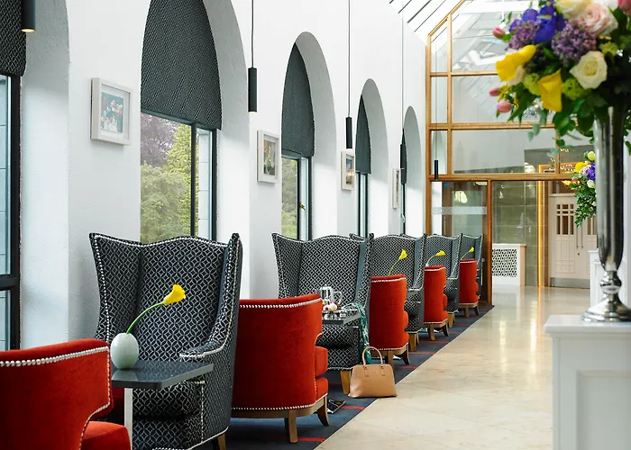 Сity center hotels Castlecourt , Spa & Leisure