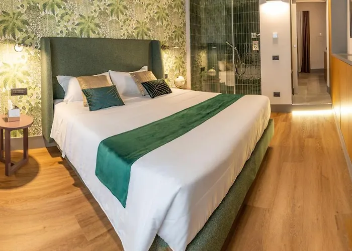 Castel Sant'Angelo Luxury Rooms & Tour