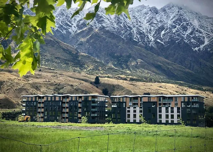 La Quinta By Wyndham Remarkables Park