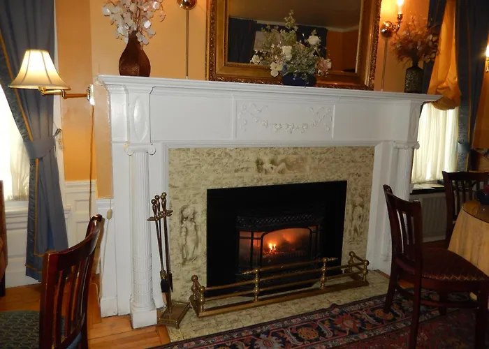 Cambridge House Inn