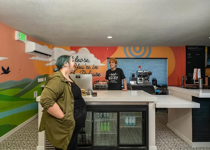 Hotel near College: Hotel Mccoy Pullman - Art, Coffee, Beer, Wine