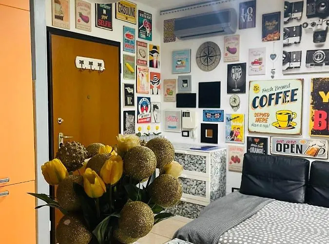 Elly House