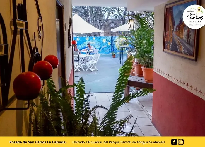Family Hotel: Posada De San Carlos La Calzada