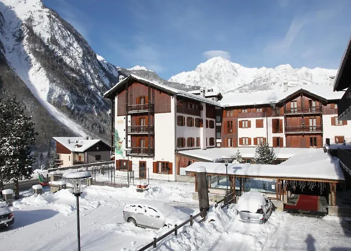 Hotel 4 stelle: Hotel Alpechiara