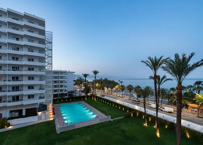 Resort: Hotel Apartamentos Bajondillo