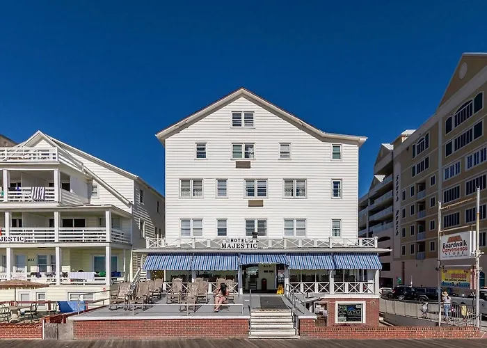 Majestic & Apartments