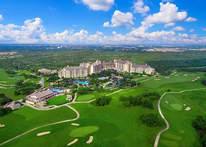 Luxury hotel only: Jw Marriott San Antonio Hill Country Resort & Spa