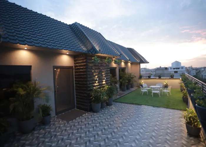 Ovel Hotel