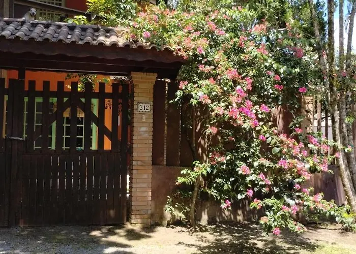 Aluguéis de temporada: Villa São Lourenço