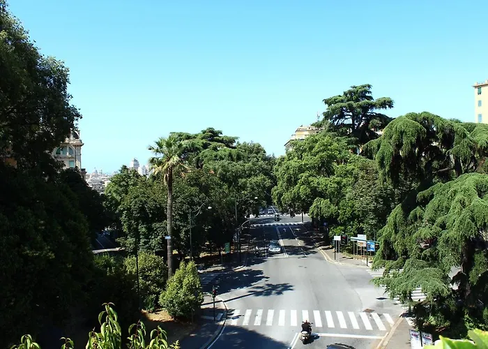 Due Passi Dal Centro