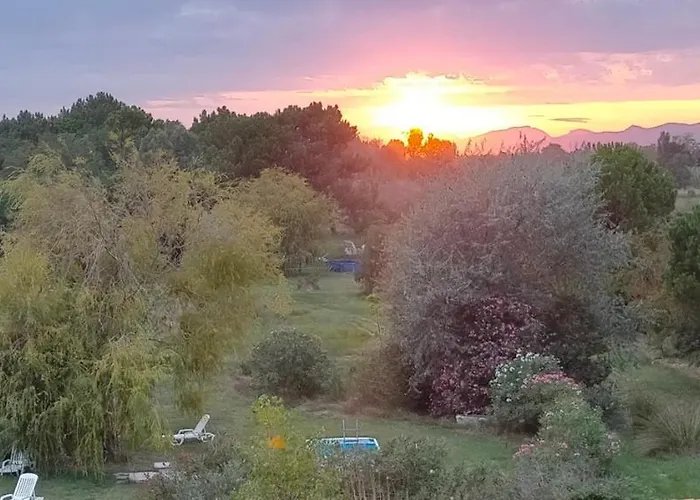 Mas des Marbres Sauvages dans un parc immense à 10mn de la plage