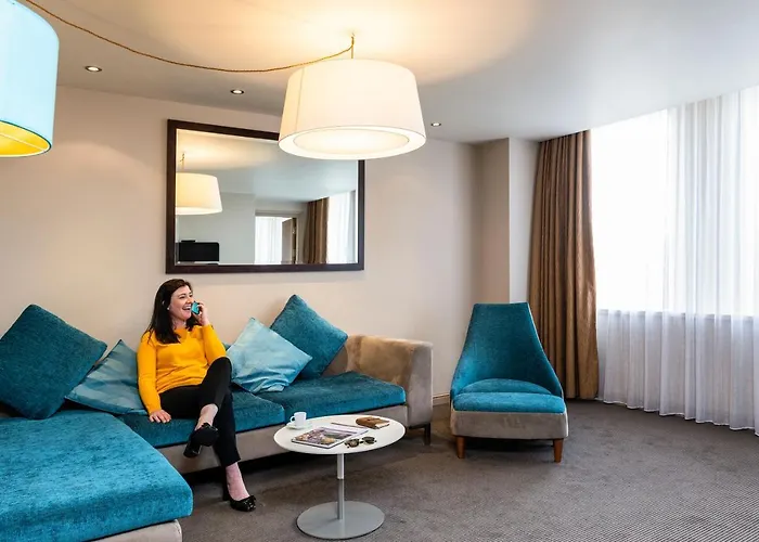 Mercure Holland House