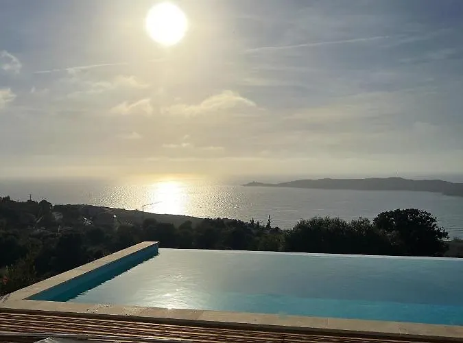 Villa Cargese