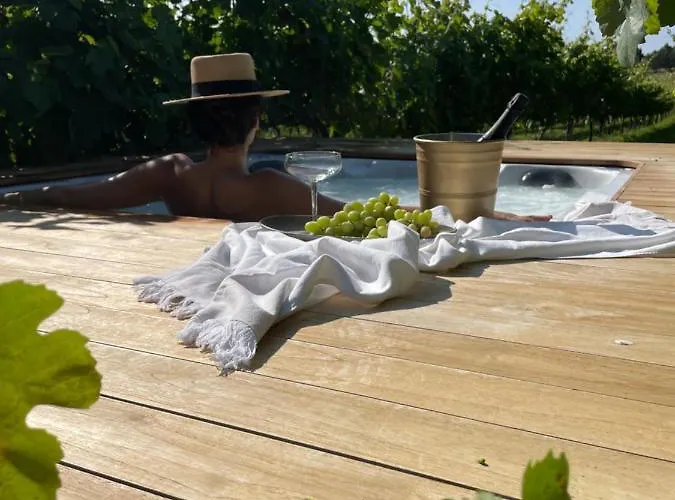 Hotel: Vinha by NHôme