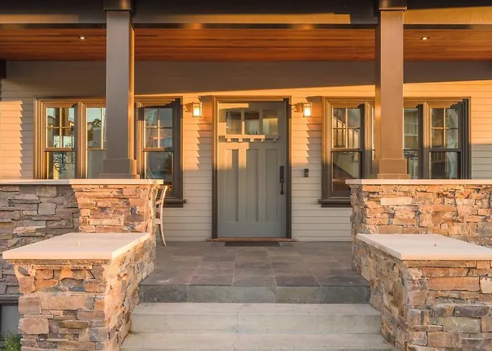Villa: Pismo Cottages On Wadsworth