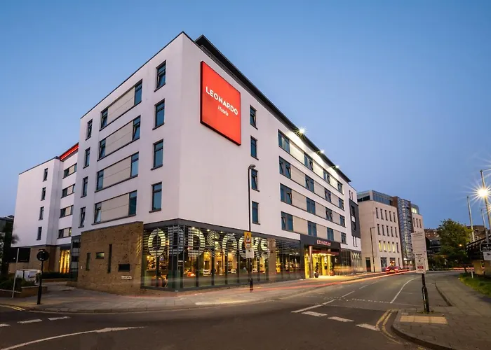 Jacuzzi hotel: Leonardo Hotel Brighton