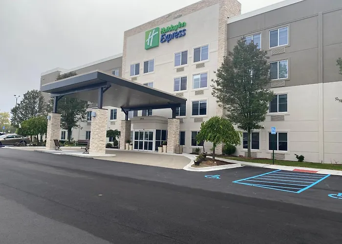 Holiday Inn Express Wixom By Ihg