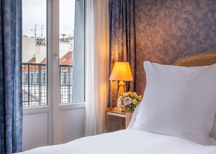 Hôtel romantique: Hôtel Baudelaire Opéra