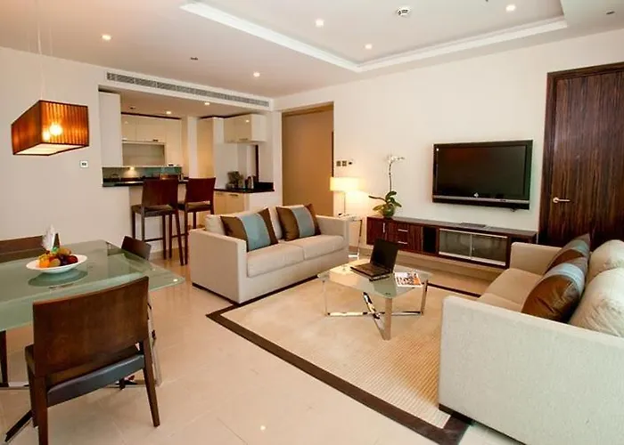 Bonnington Jumeraih Lakes Towers , Jlt Cluster J , Dubai