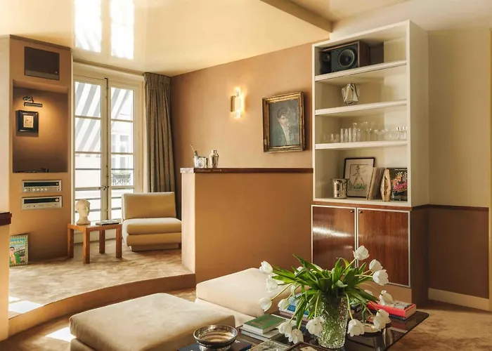 Hôtel pour familles: Les Suites Cinabre