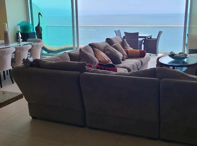 Resort: Peninsula Condominiums, Hotel Zone, Pv