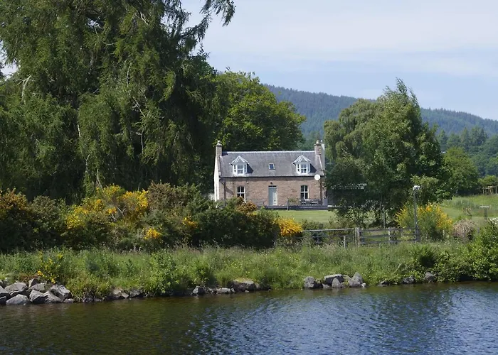 Dunaincroy Farmhouse