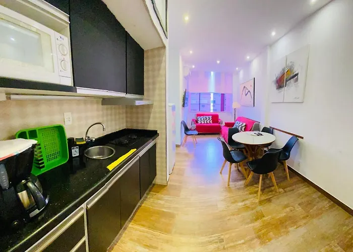 Aluguéis de temporada: Apartamento Xavier da Silveira 40