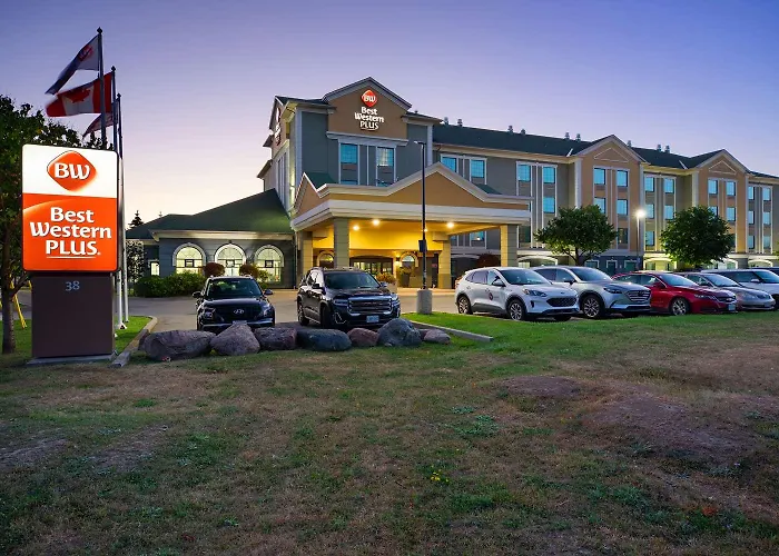 Beach hotel: Best Western Plus Executive Inn