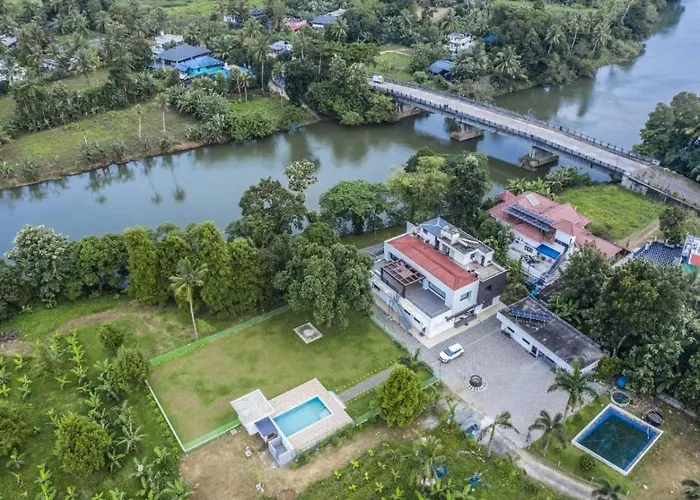 B&B only: Nadhiyoram River Retreat