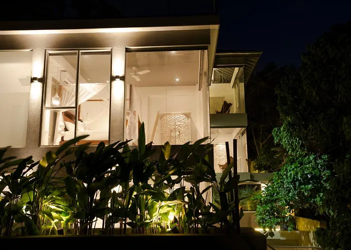 Hotel: The Nine Mirissa