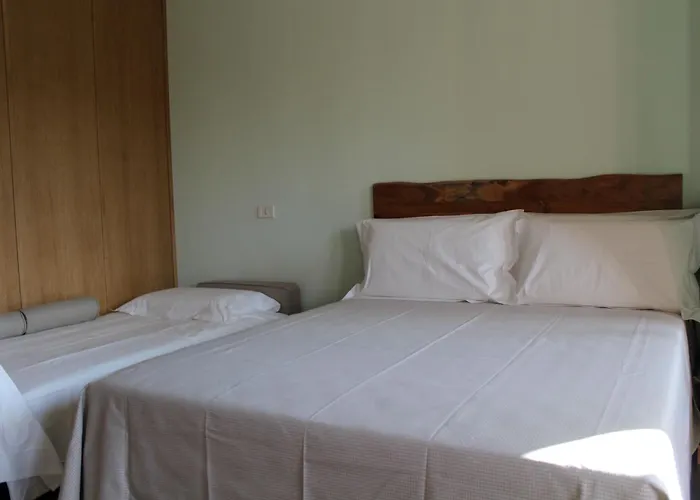Center Rooms