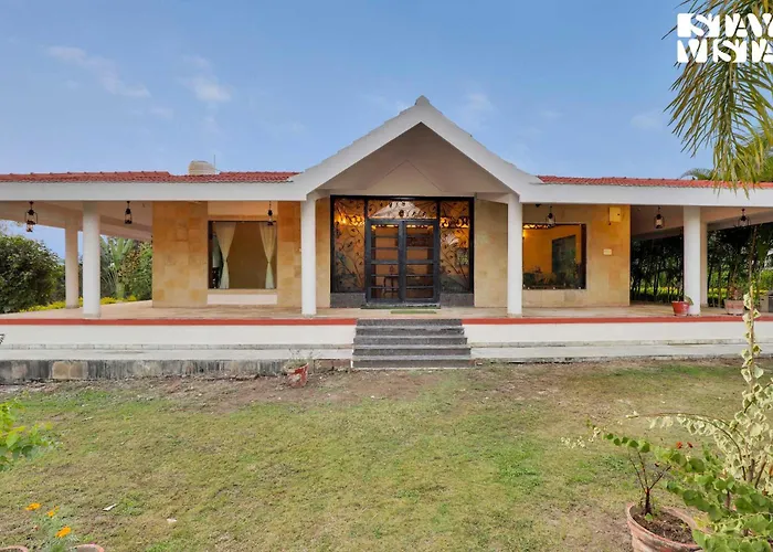 Stayvista'S The River - Pet-Friendly Riverside With Lawn & Bonfire