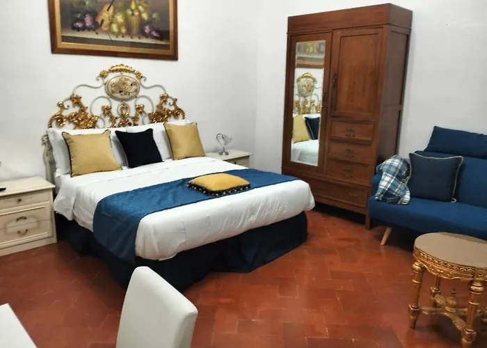 La villa: Palace Comfort Inn