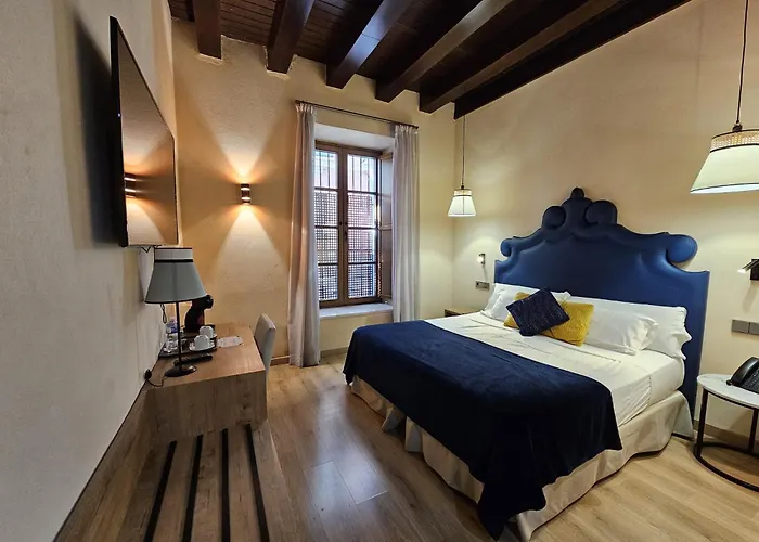 Family Hotel: Hemd Hotels Puerta Real Boutique