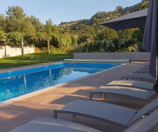 Alojamentos: Casa Do Carvalho - Ponte De Lima