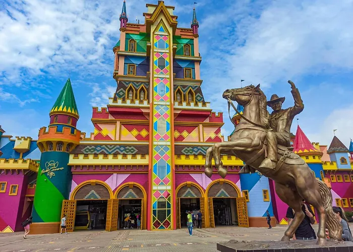 Pousada Ametista - Penha, SC - 1, 5 km do Parque Beto Carrero World