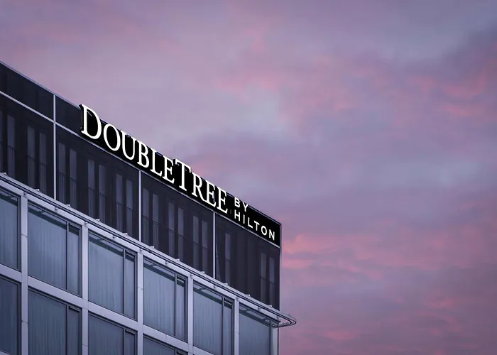 Doubletree By Hilton - Ndsm Wharf