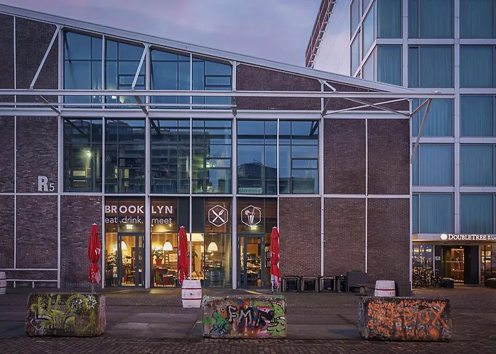 Doubletree By Hilton - Ndsm Wharf
