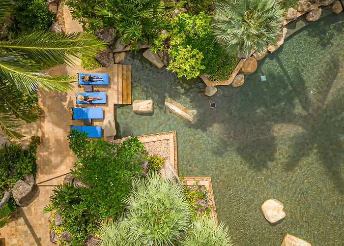 Jacuzzi hotel: Jw Marriott Phuket Resort And Spa