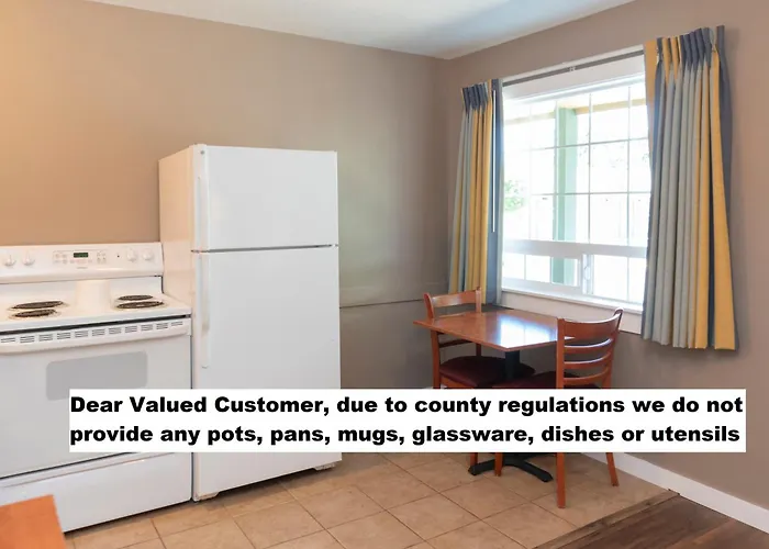 Motel: Nordic Inn And Suites