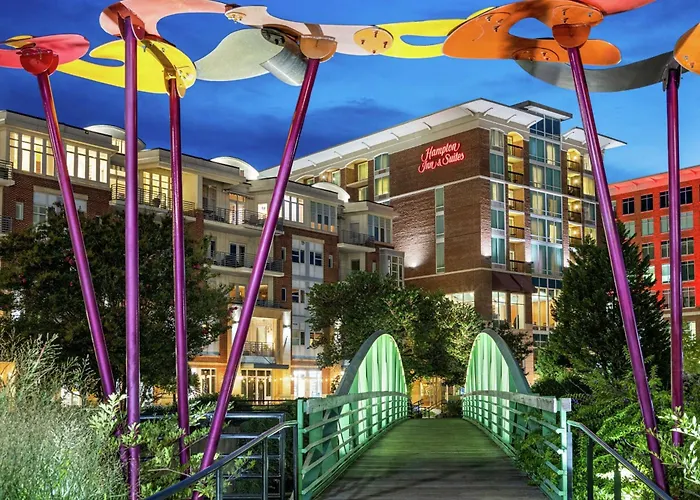 Family Hotel: Hampton Inn & Suites Greenville-Downtown-Riverplace