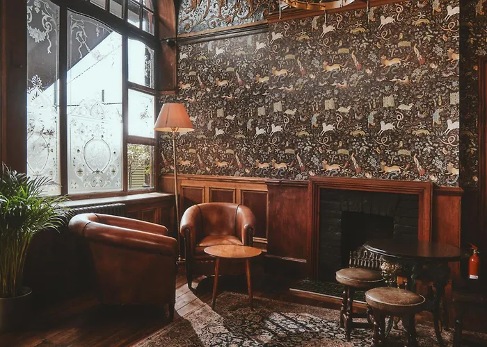 Luxury hotel only: The Black Lion Pub & Boutique Guesthouse