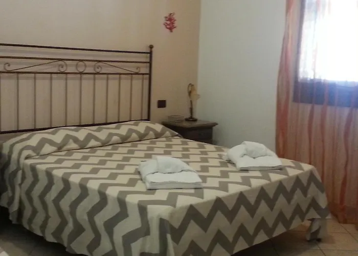 Hotel con piscina: Hotel Altamarea