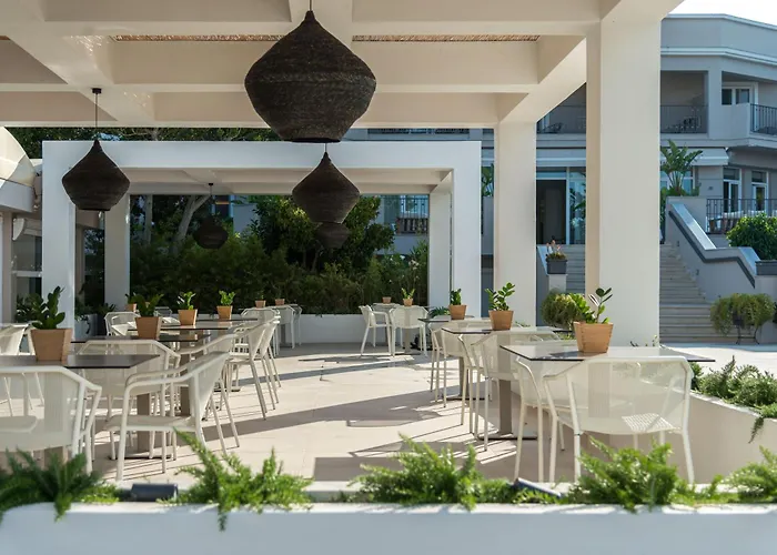 Bitzaro Grande &Suites