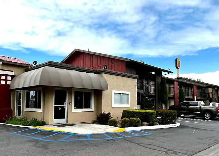 Motel: Super 8 By Wyndham Red Bluff