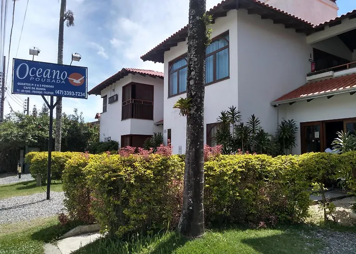 Hotel: Oceano Pousada - Buffet de café da manhã e serviço de quarto diário