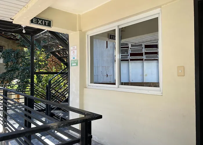 Family Hotel: Happy Grey Hotel Vigan