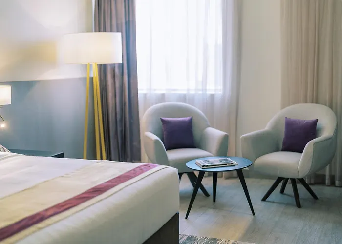 Khalidia Palace Hotel Dubai By Mourouj Gloria